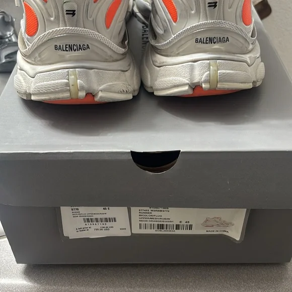 Balenciaga men Shoes - White and Orange